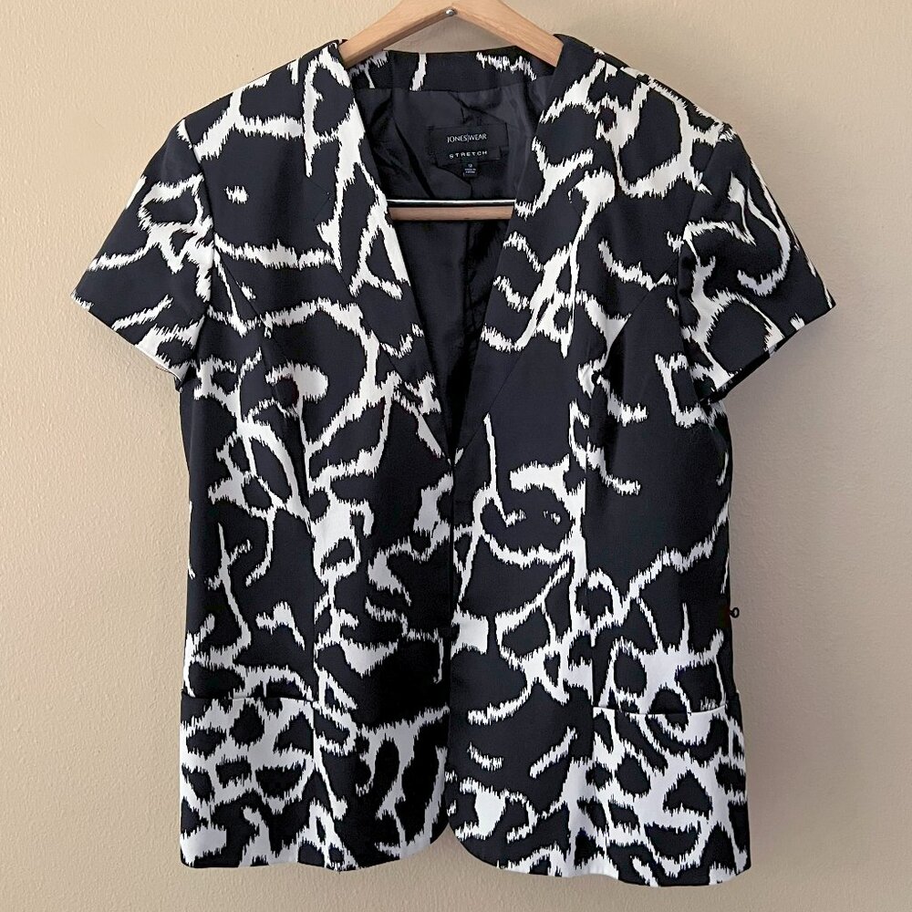 (NWOT) Jones Wear stretch blazer, size 12